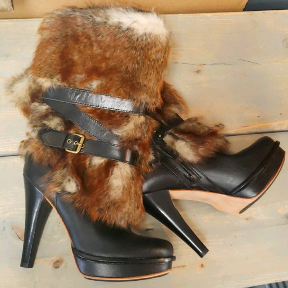 Ugg Foxley Boot